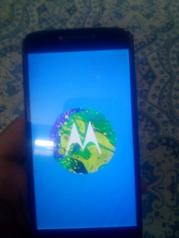 Moto E4 plus 3