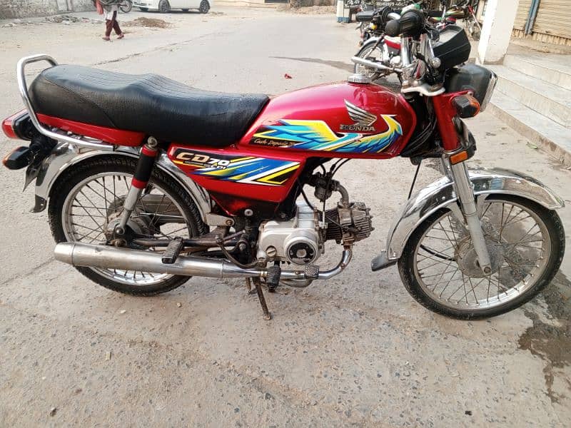 Honda CD 70 2021 3