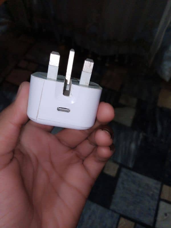 Iphone original charger 20 w 10by10 condition 1