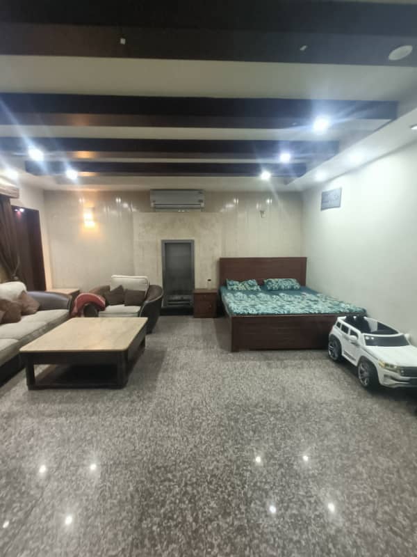 For Sale 36 Marla Like New Meadows Villas, Sector B Bahria Town Lahore 6