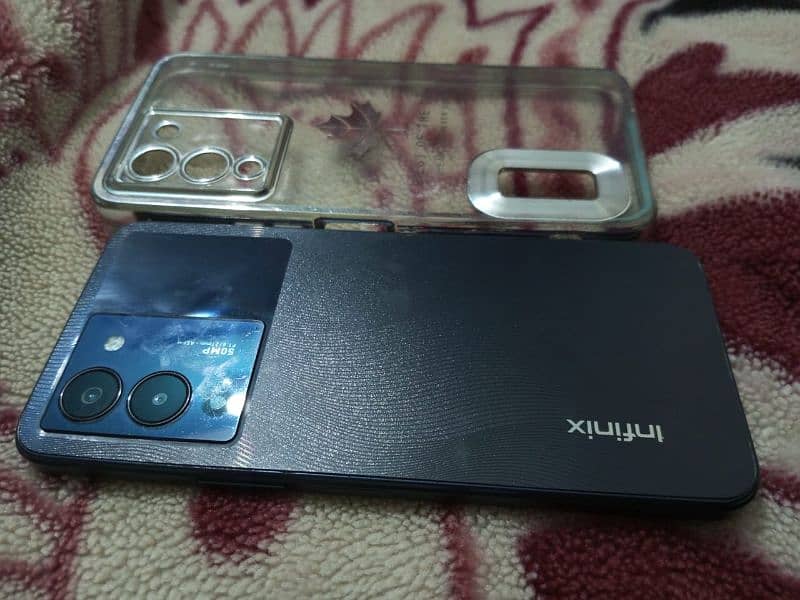 Infinix Note 12 Like New 16/128GB Glass Crack only working Good 3