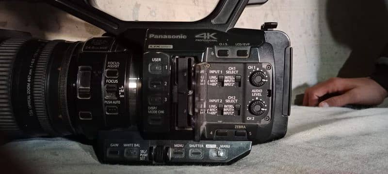 Panasonic ux 90 4k video camera 0