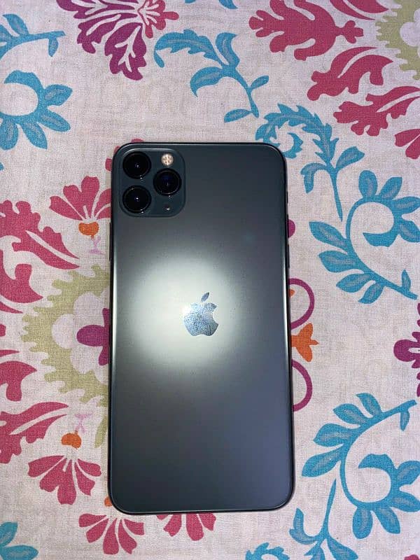 Iphone 11 pro max 256gb Pta approved  with box 0