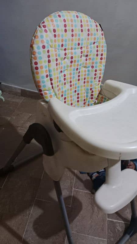 high chair 0