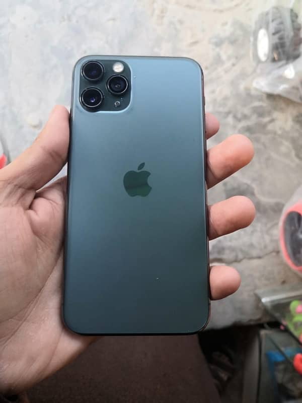 Iphone 11 pro 4