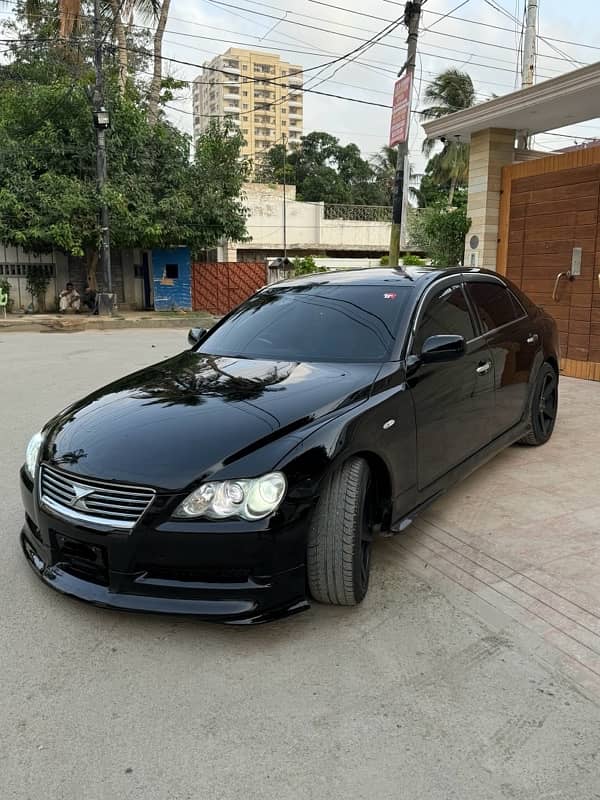 Toyota Mark X 2004 1