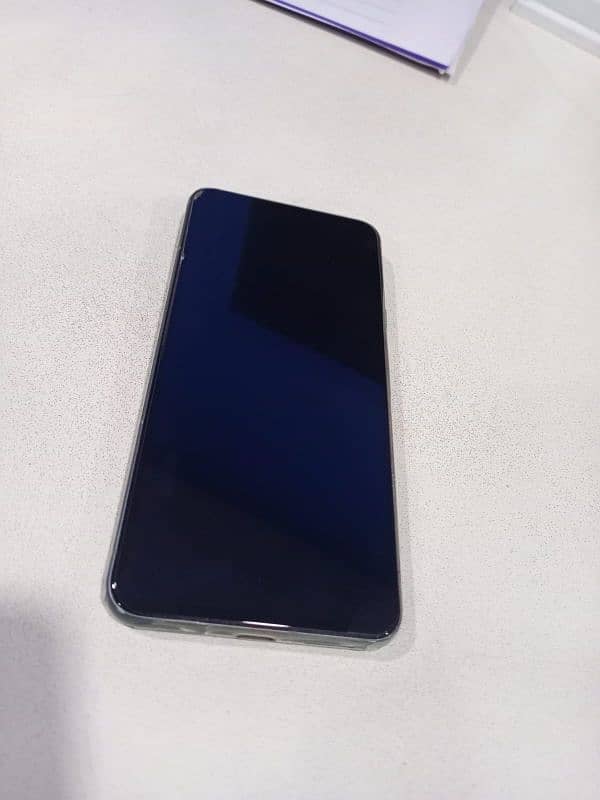 Google Pixel 8 Non PTA 2