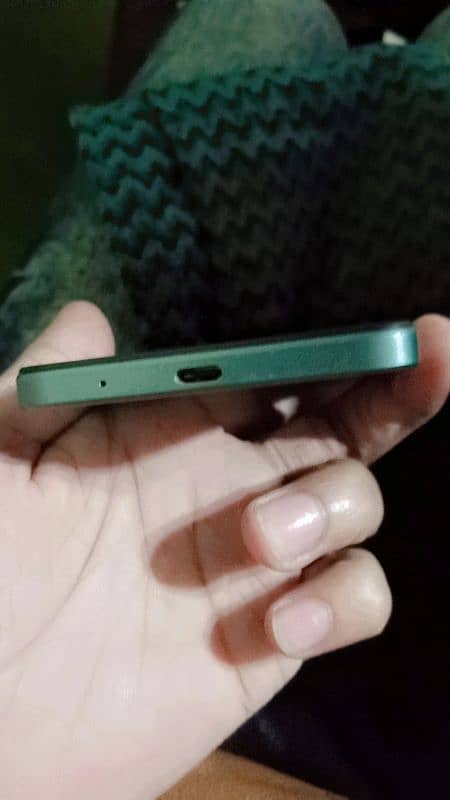 redmi A3 8/128 10/9.5 condition 2