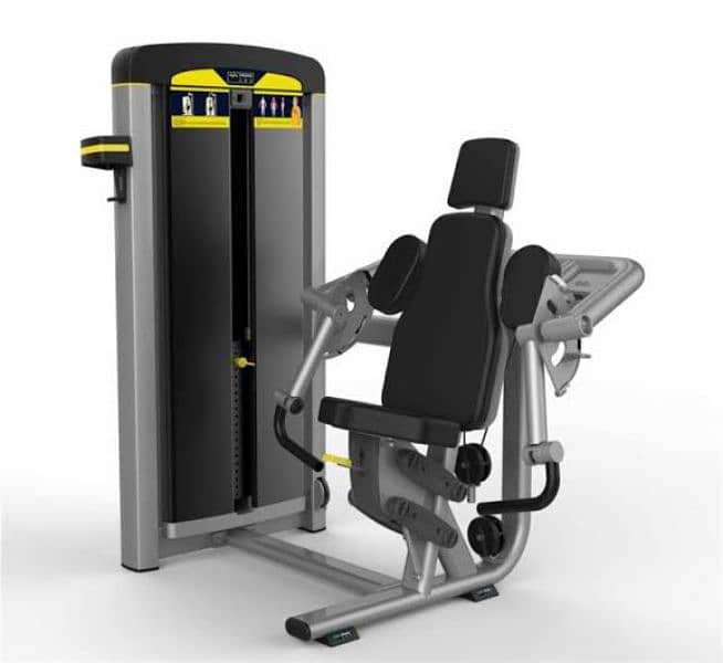 commerical bicep shoulder press body strong  gym and fitness machine 0