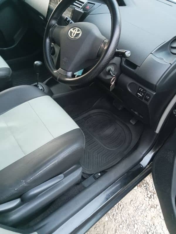 Toyota Vitz 2014 6