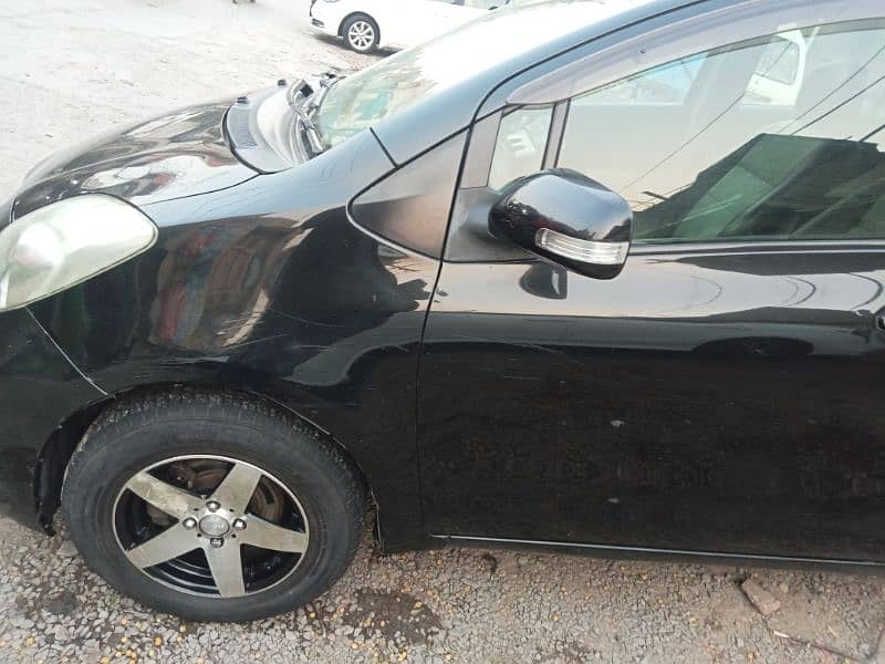 Toyota Vitz 2014 13