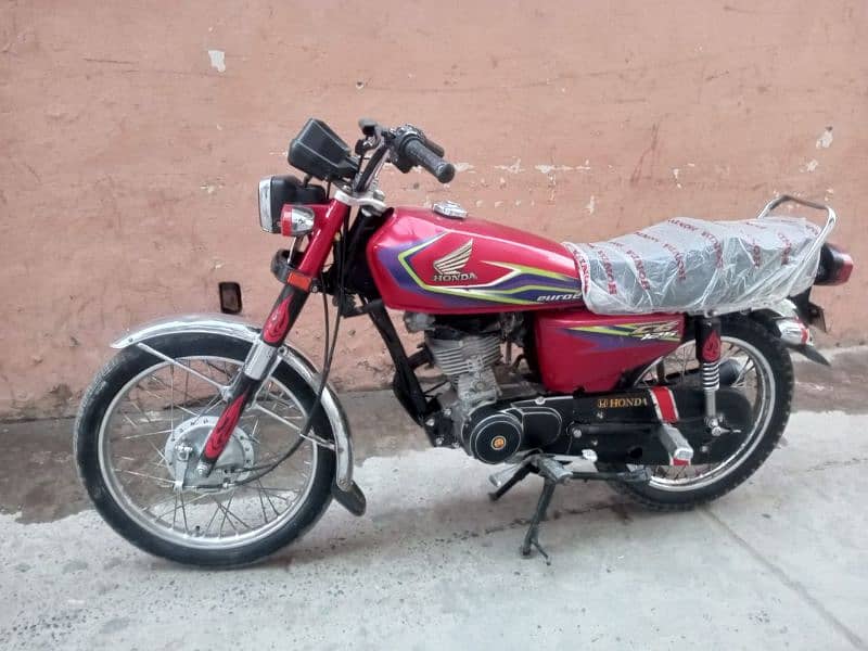 Honda 125 Model 2017 Lahore Number 1