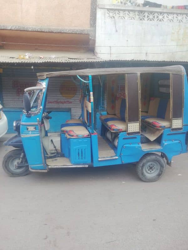 CNG KIT AND DOUBLE CYLINDER 3 NAYE TYRES AUR NAYE BATTERY 1