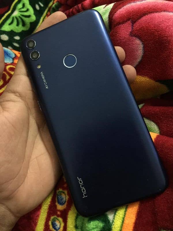 Honor 8c 0