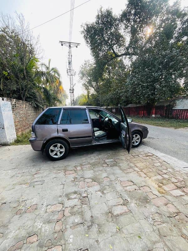 Suzuki Cultus VXR 2010 4