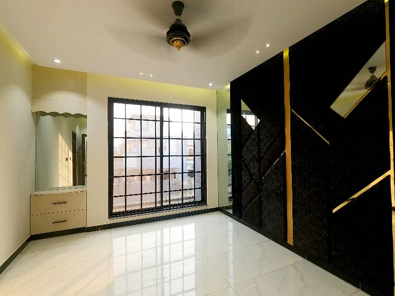 Exquisite 10 Marla Brand-New Modern House For Sale In A Block | Central Park Housing Scheme 22