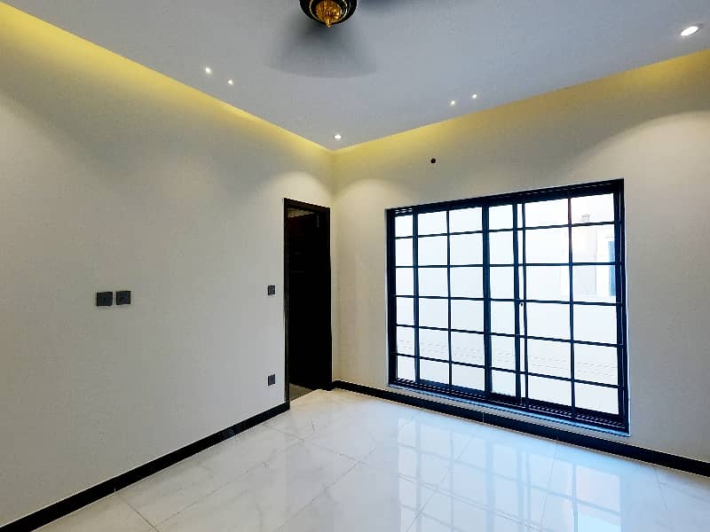 Exquisite 10 Marla Brand-New Modern House For Sale In A Block | Central Park Housing Scheme 30