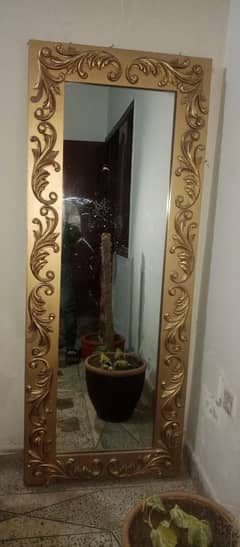 stand mirror