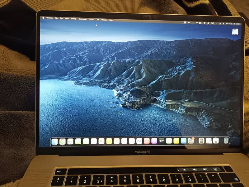 MacBook Pro 2019 16" core i9 Touchbar 5