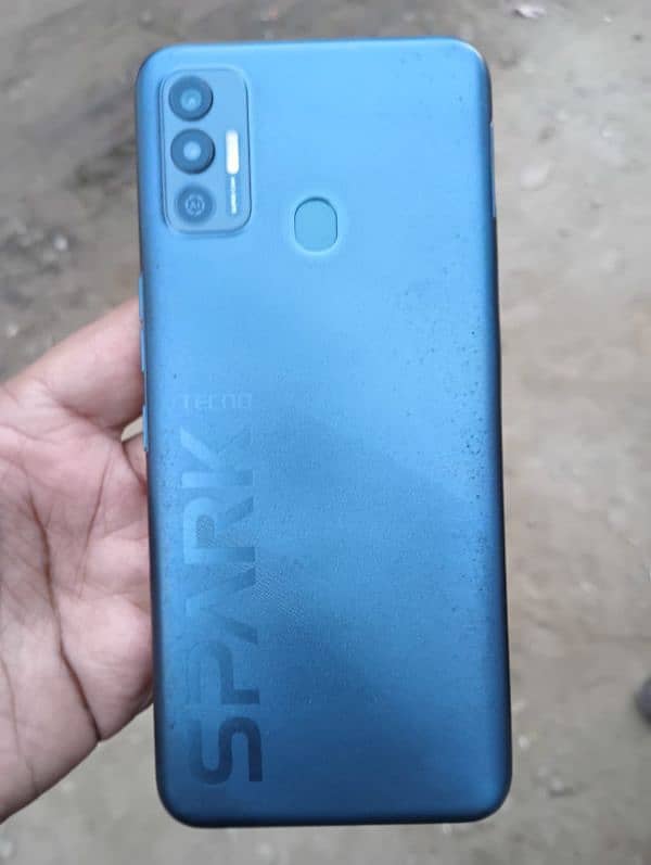 Tecno Spark 7 mobile       4Gb 64Gb 2