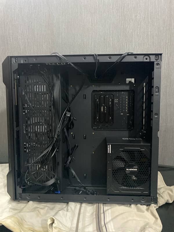 Alpha Tiron Gaming Pc Case With 7 Fans 1