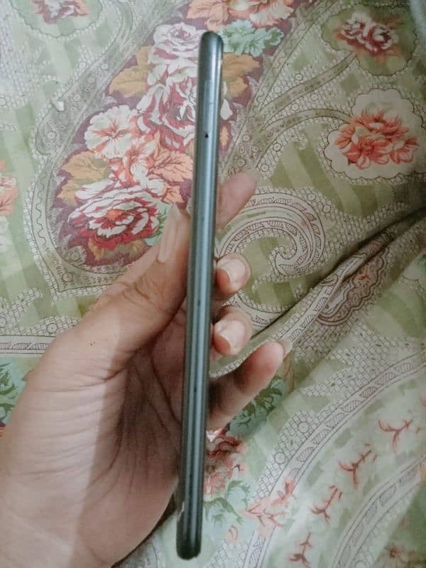 oppo A16 in Good condition 2