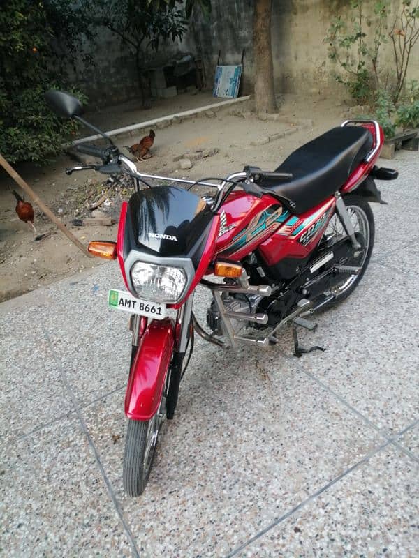 Honda dream 70 2