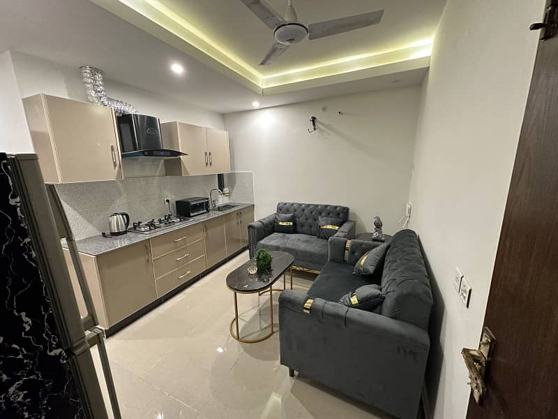 1 Bed Luxurious Fully Furnished Apartment For Rent 5