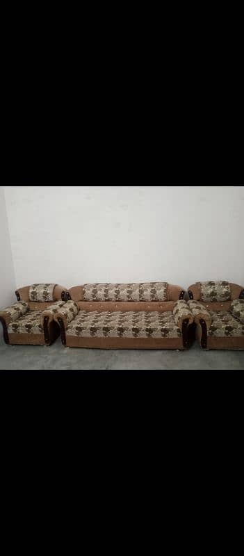 5 seater sofa 0