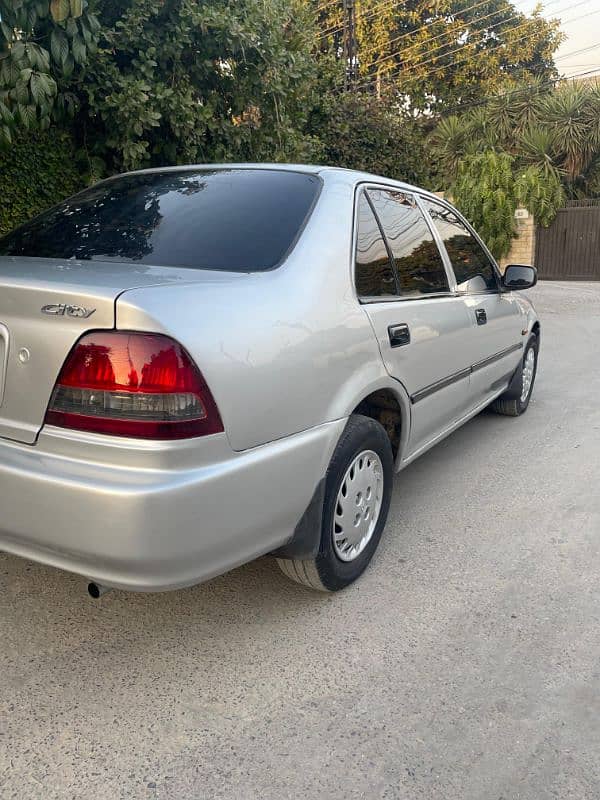 Honda Civic EXi 2002 Isld registered 3