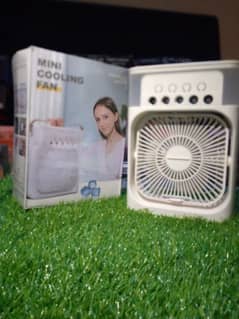 Portable Ice Cooler Fan Air Conditioner Mini Fan