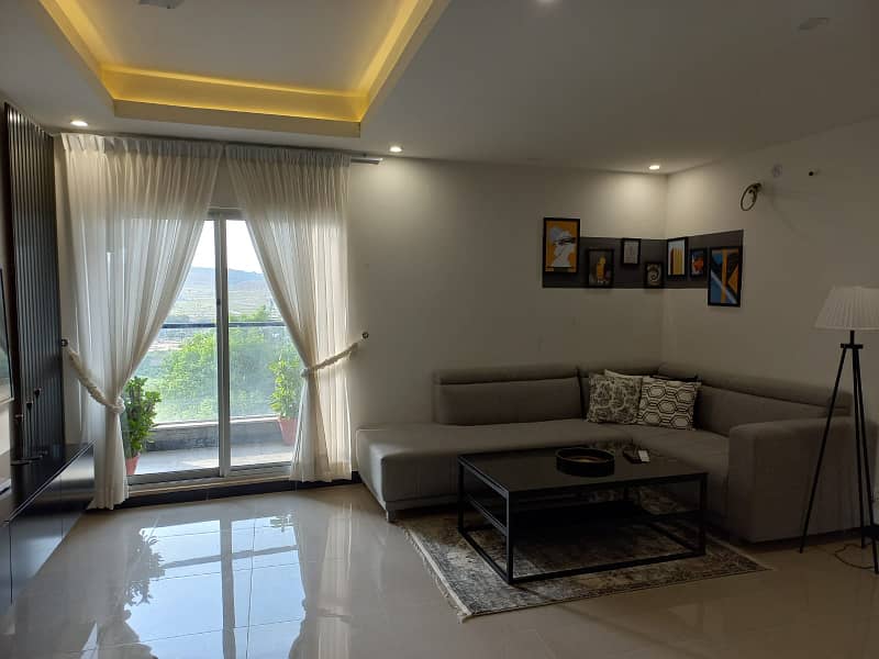 2 Bed Luxurious Apartment Available For Rent 1