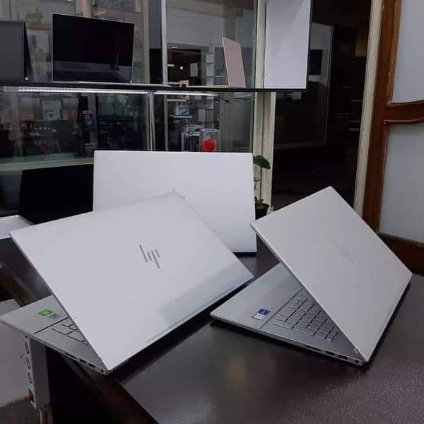 HP laptop 4