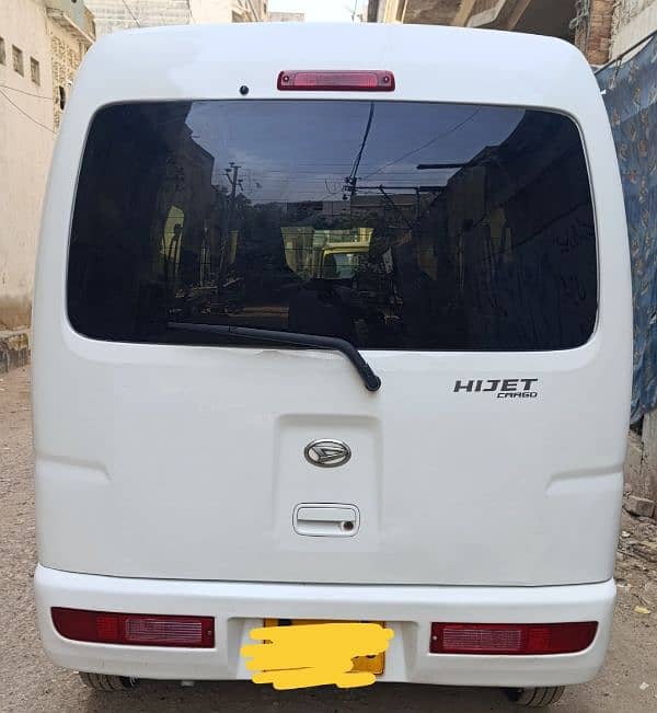 Daihatsu Hijet 2013 3