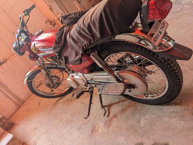 Honda CG 125cc like zero meter 3