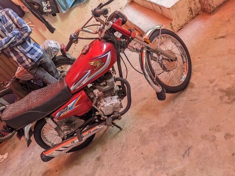 Honda CG 125cc like zero meter 9