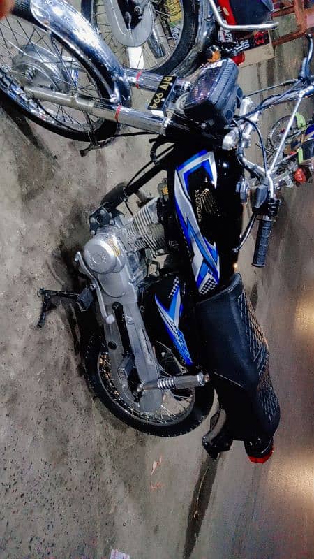 Honda 125 4