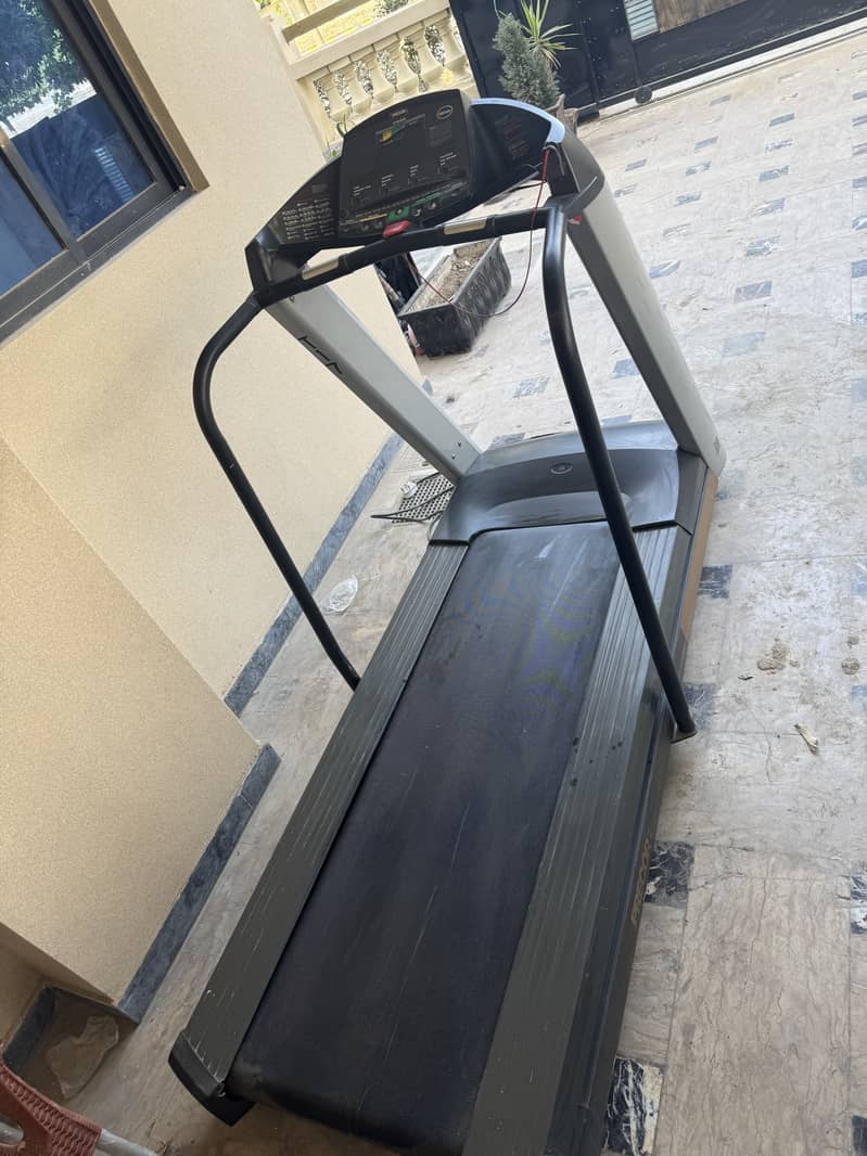 Treadmill Precor c956 USA 4