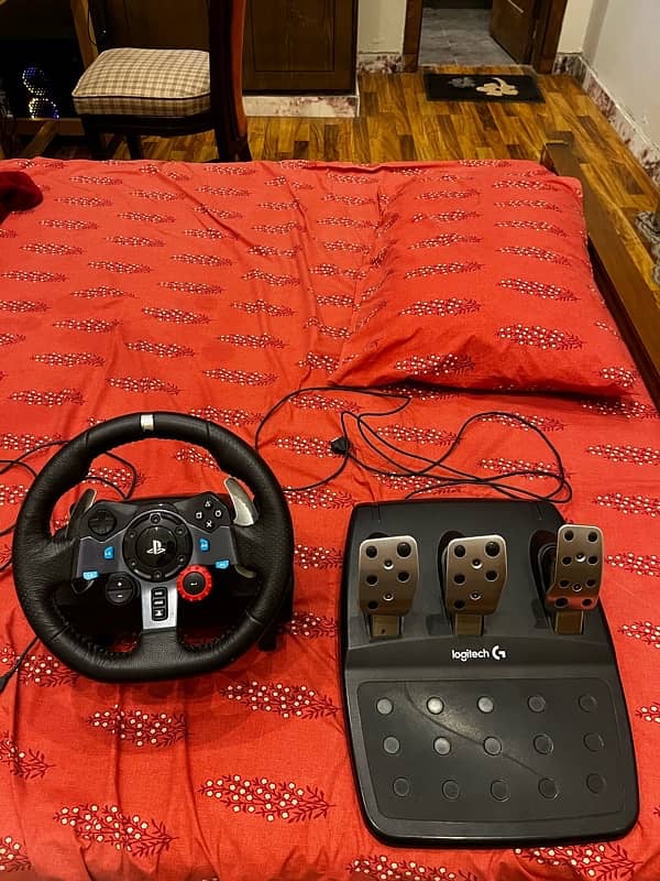 Logitech G29 Steering Wheel 3