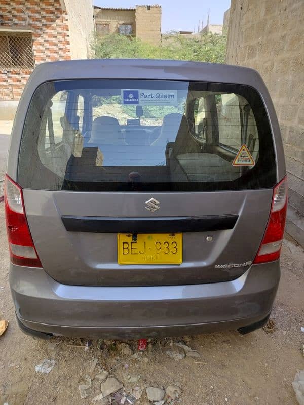 Suzuki Wagon R 2015 1