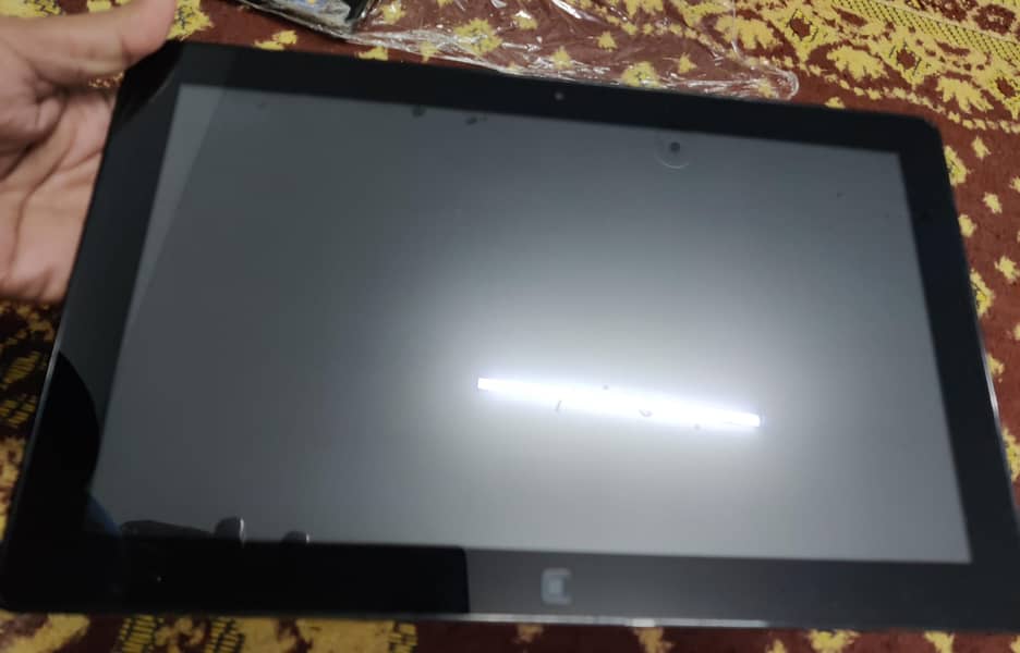 Samsun Windows Tablet 4GB Ram / 64GB ((Cash On Delivery Available) 1