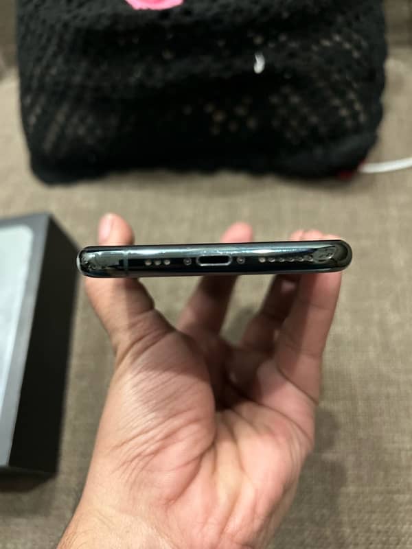 iphone 11 pro pta 7