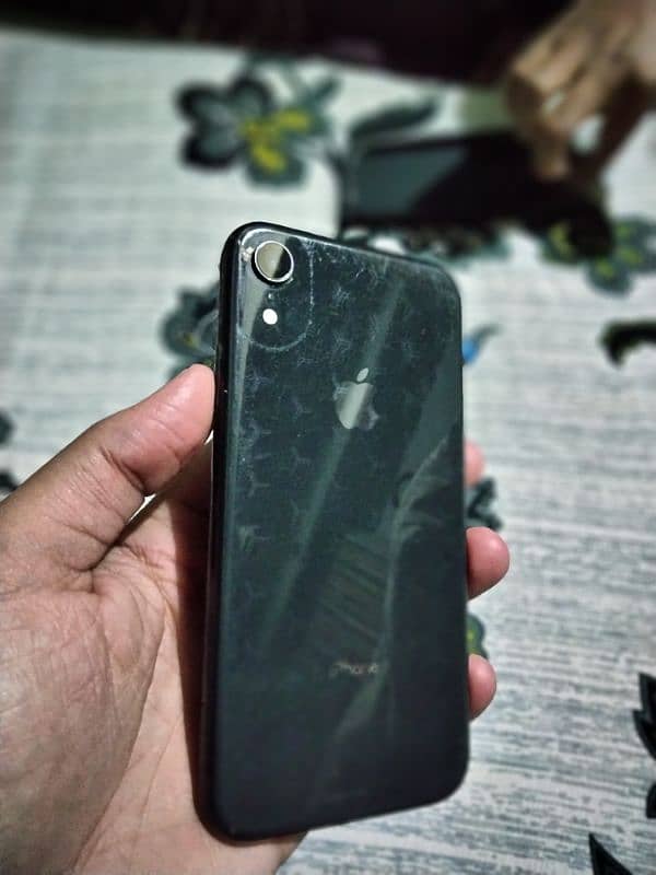 iphone xr 1