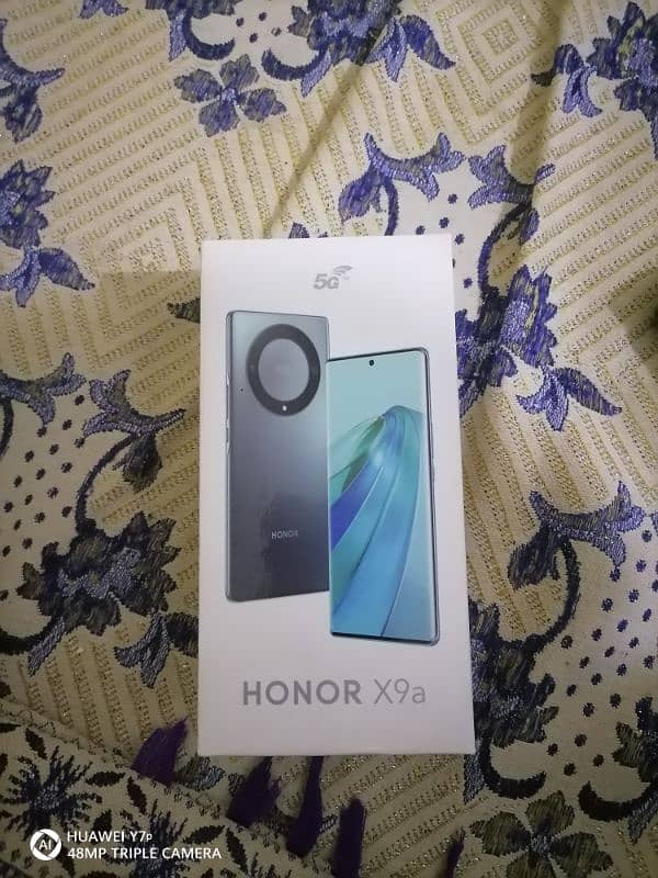 mere pass honor x9a mobile ha 8+8 ram ha 256 romha 0