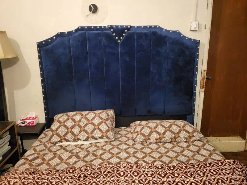 Blue wooden bed 0