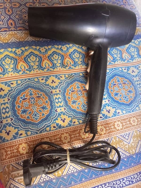 THRISTAR*** hair dryer 0