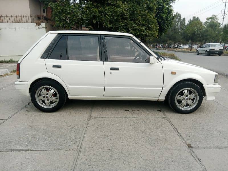 Daihatsu Charade 1985 11