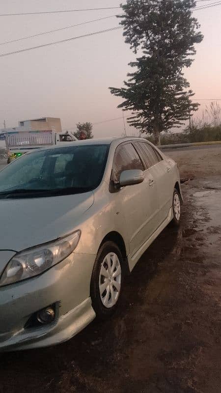 Toyota Corolla GLI 2010 7