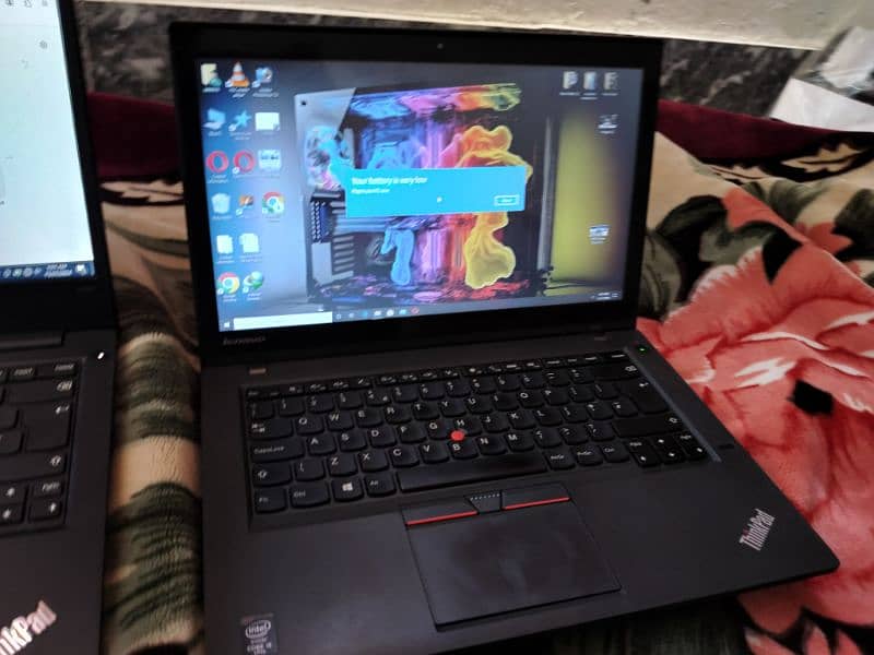 Lenovo thinkpad 5th generation with SSD double battery touch 2