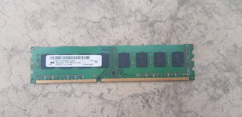 512MB Graphics card + 4GB RAM for sale. . . 1